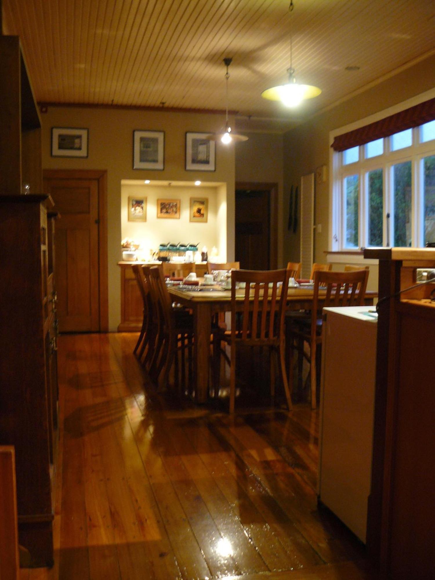 Holly Homestead B&B Franz Josef Buitenkant foto