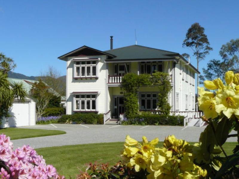 Holly Homestead B&B Franz Josef Buitenkant foto